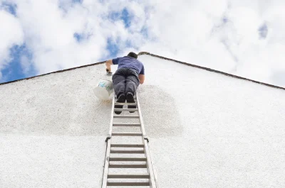 Peinture extérieure à Montlaux — façades et ravalement